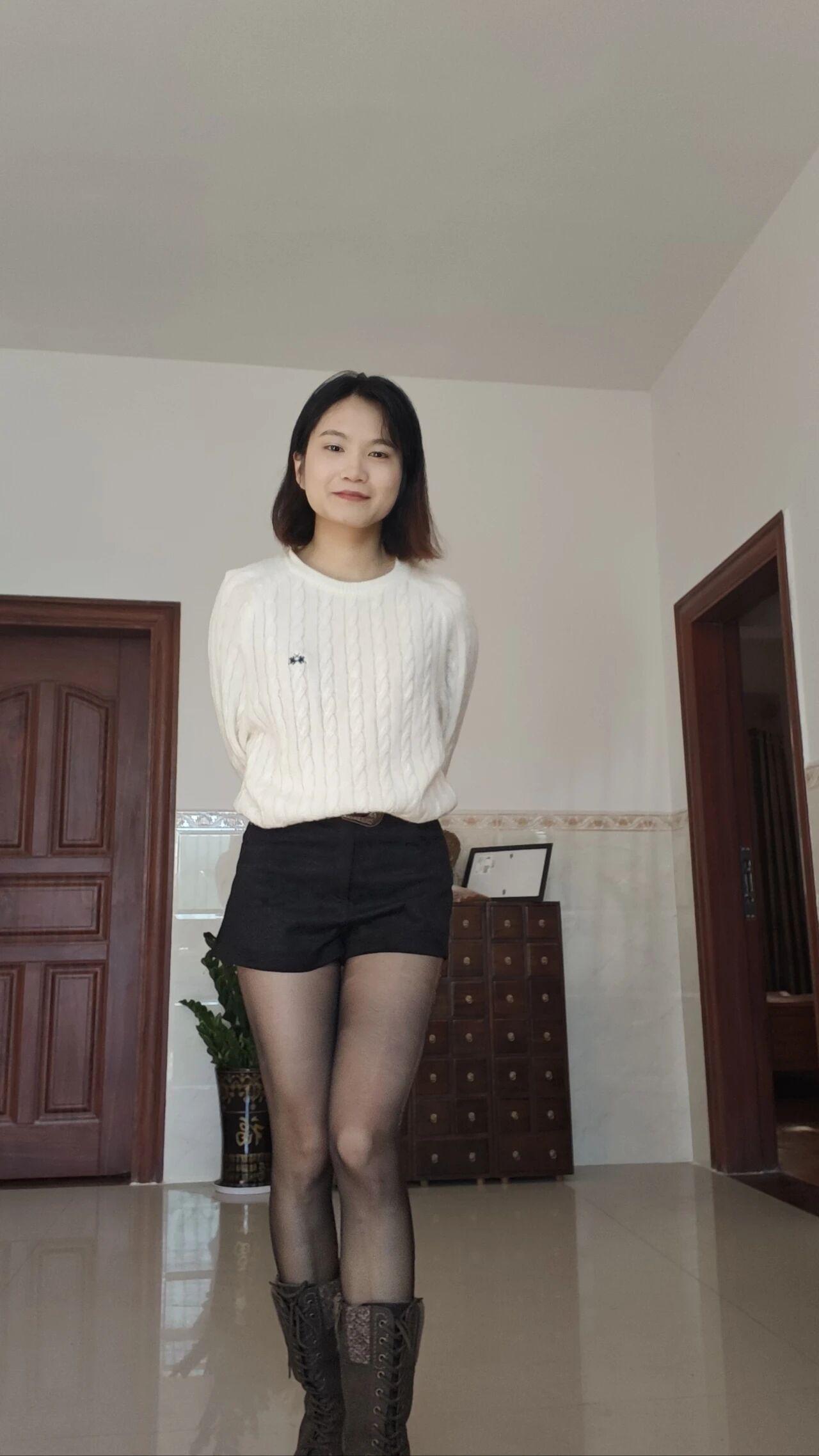 别问我冷不冷觉得我冷就给我拥抱