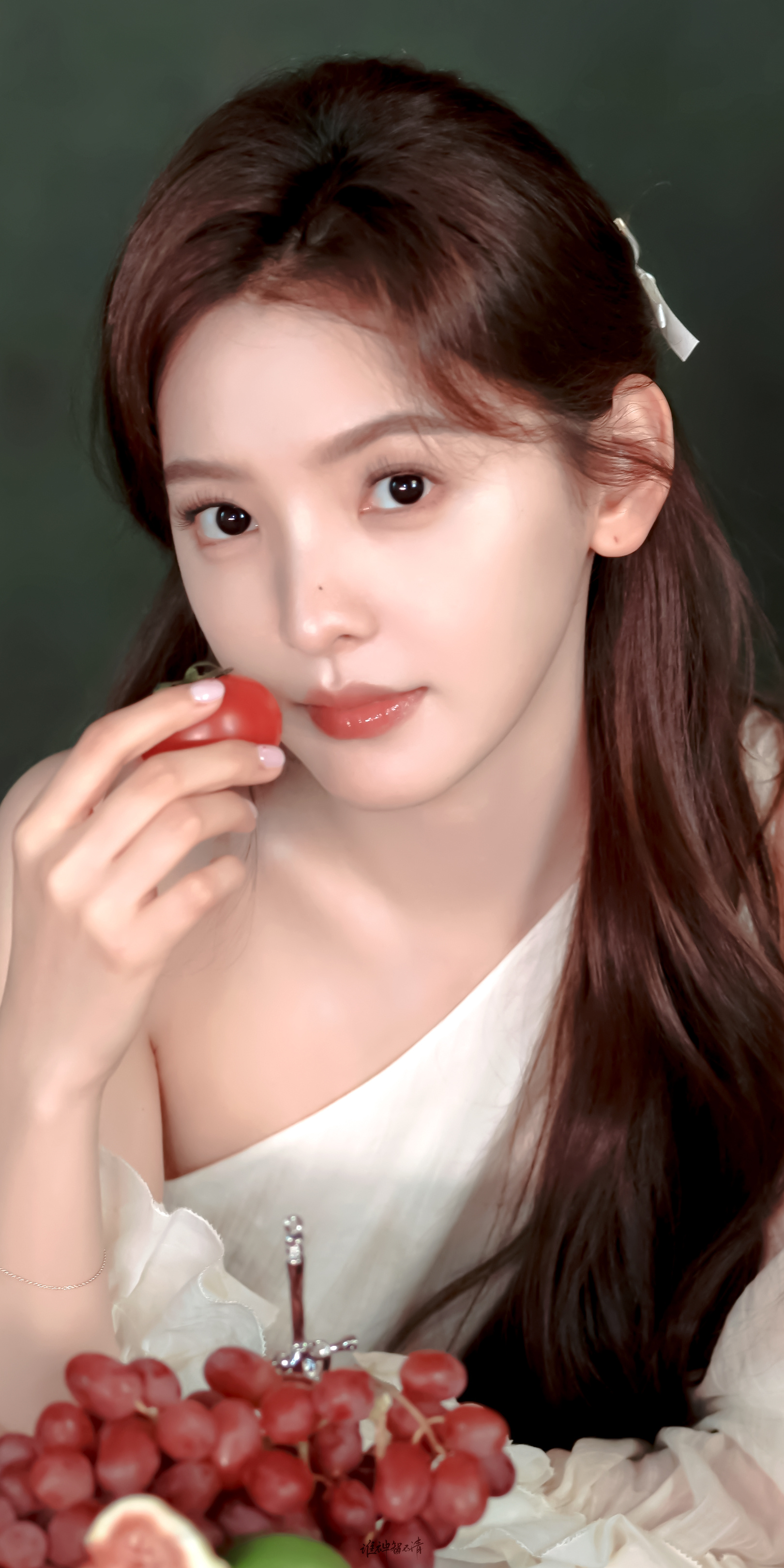 油画少女🖼️章若楠 ​​​