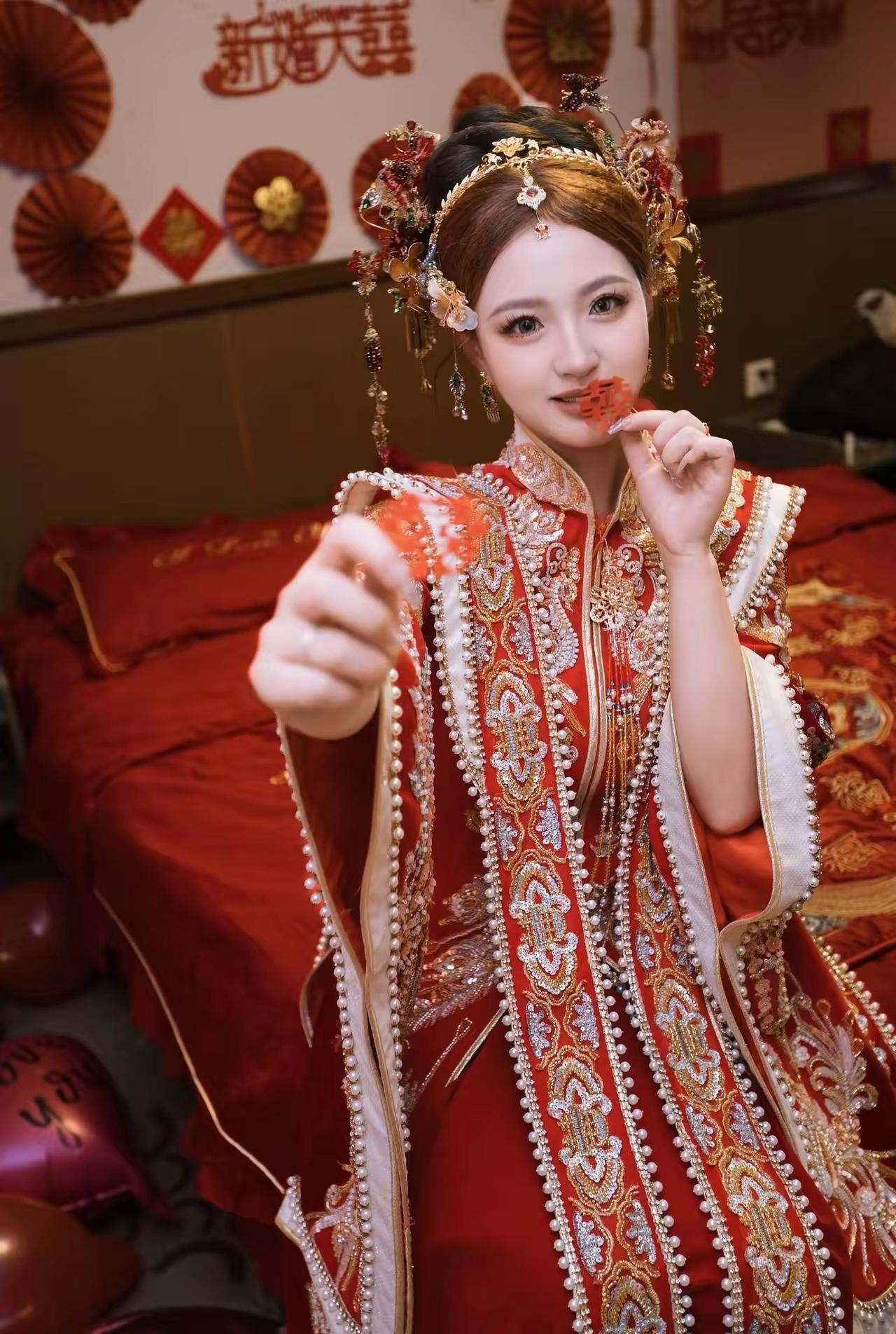 中式嫁衣