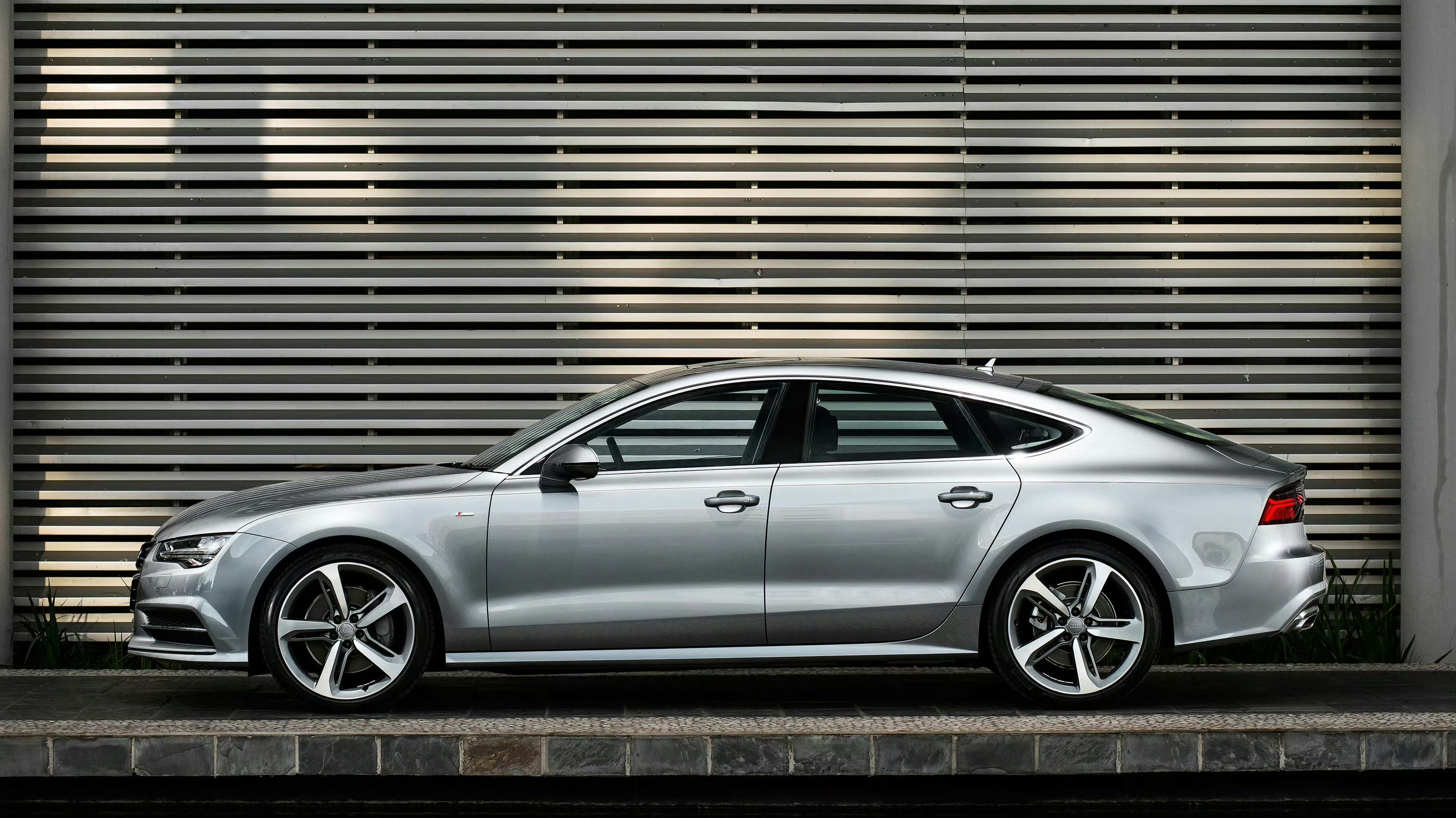 因为某些品牌心有灵犀取得巨大成功，今年国内汽车市场会有更多心有灵犀车型推出，而且