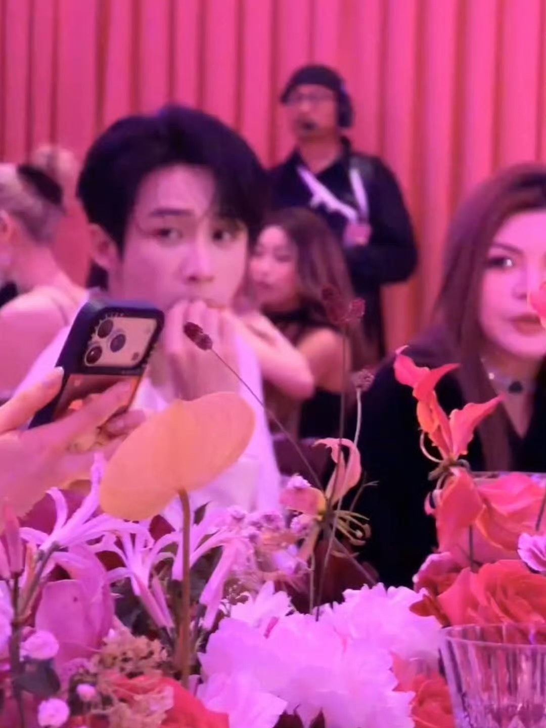 越看越可爱，嚼嚼嚼😣 