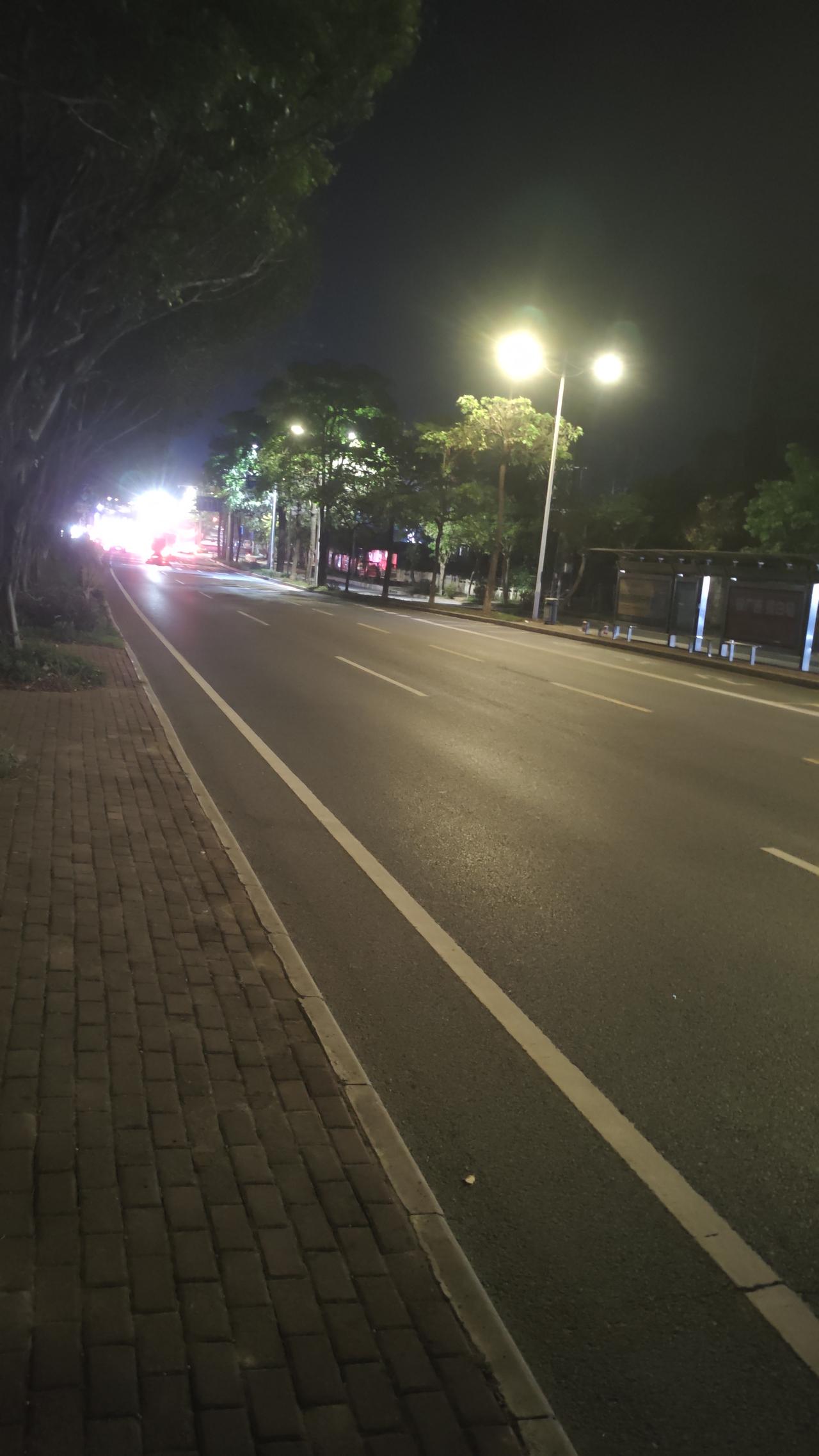 44岁，失业快一年半了，虽说这一年半基本没怎么工作，但是我基本没怎么闲着，去年看