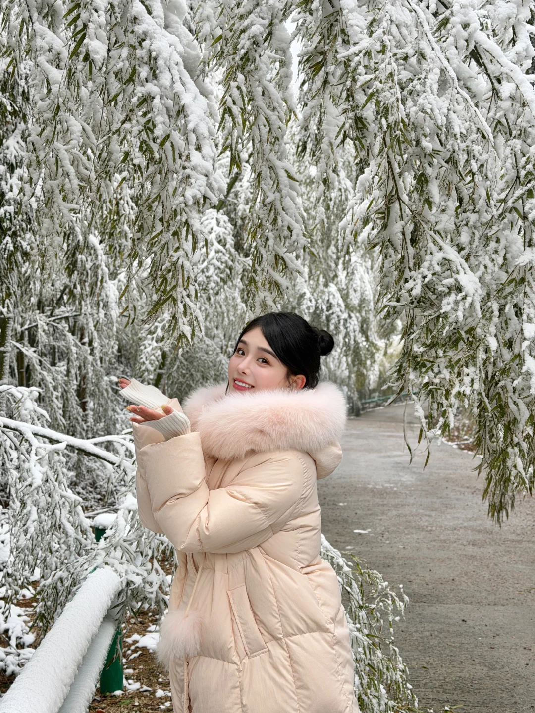 杭州市区追雪成功！开车直达冰雪世界2.7实况