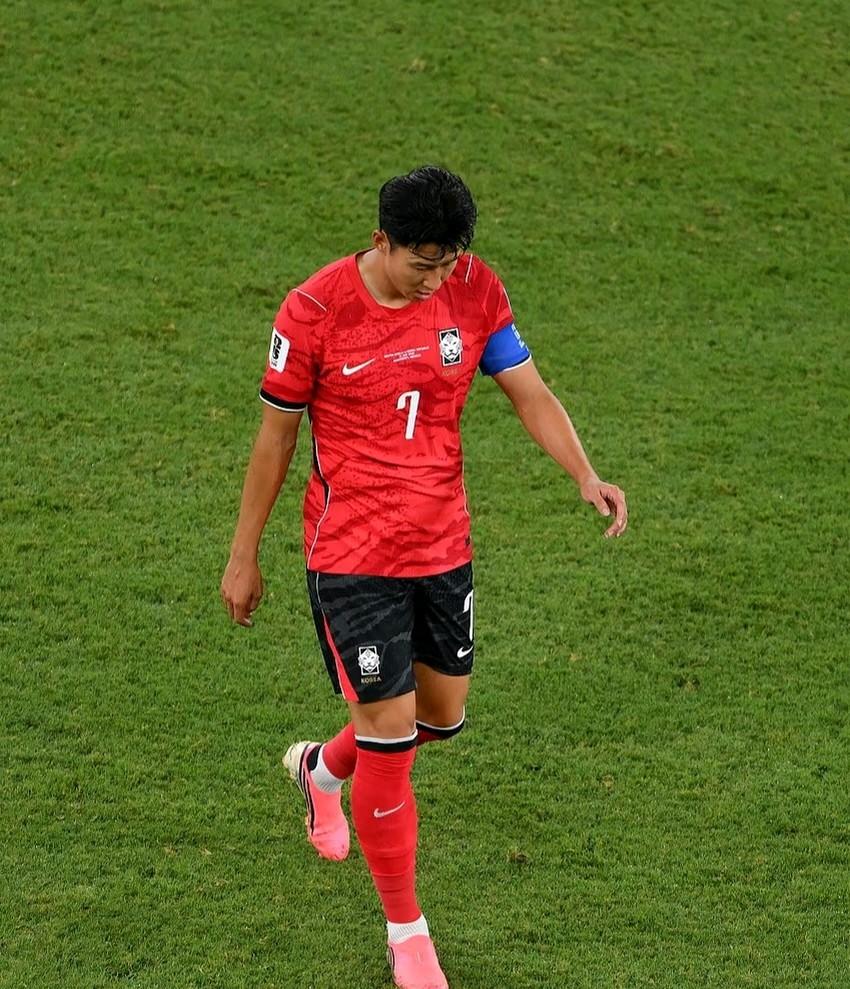 “亚洲一哥”孙兴慜连续七场世界杯0进球。
这么看来我C罗连续6届世界杯都有进球，