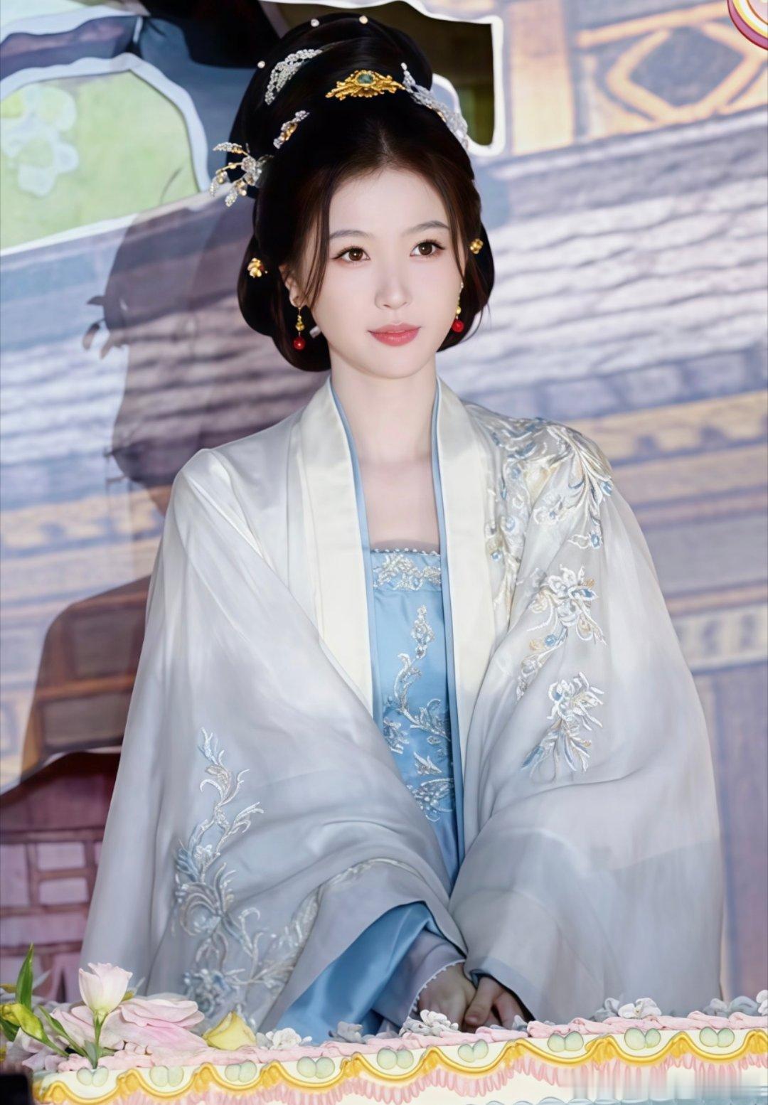 神仙肉神仙肉改成念相思了！名字改成念相思有点太没记忆点了，看了故事梗概之后觉得“