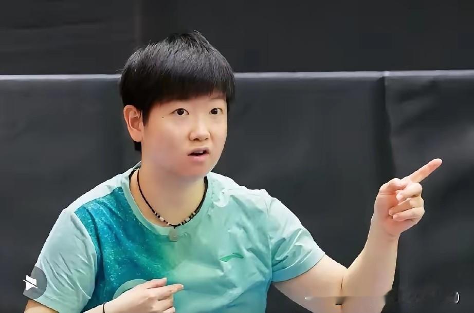 家人们，一打开社交平台就看到有人说孙颖莎打素塔西尼费劲？这可真是让人摸不着头脑！