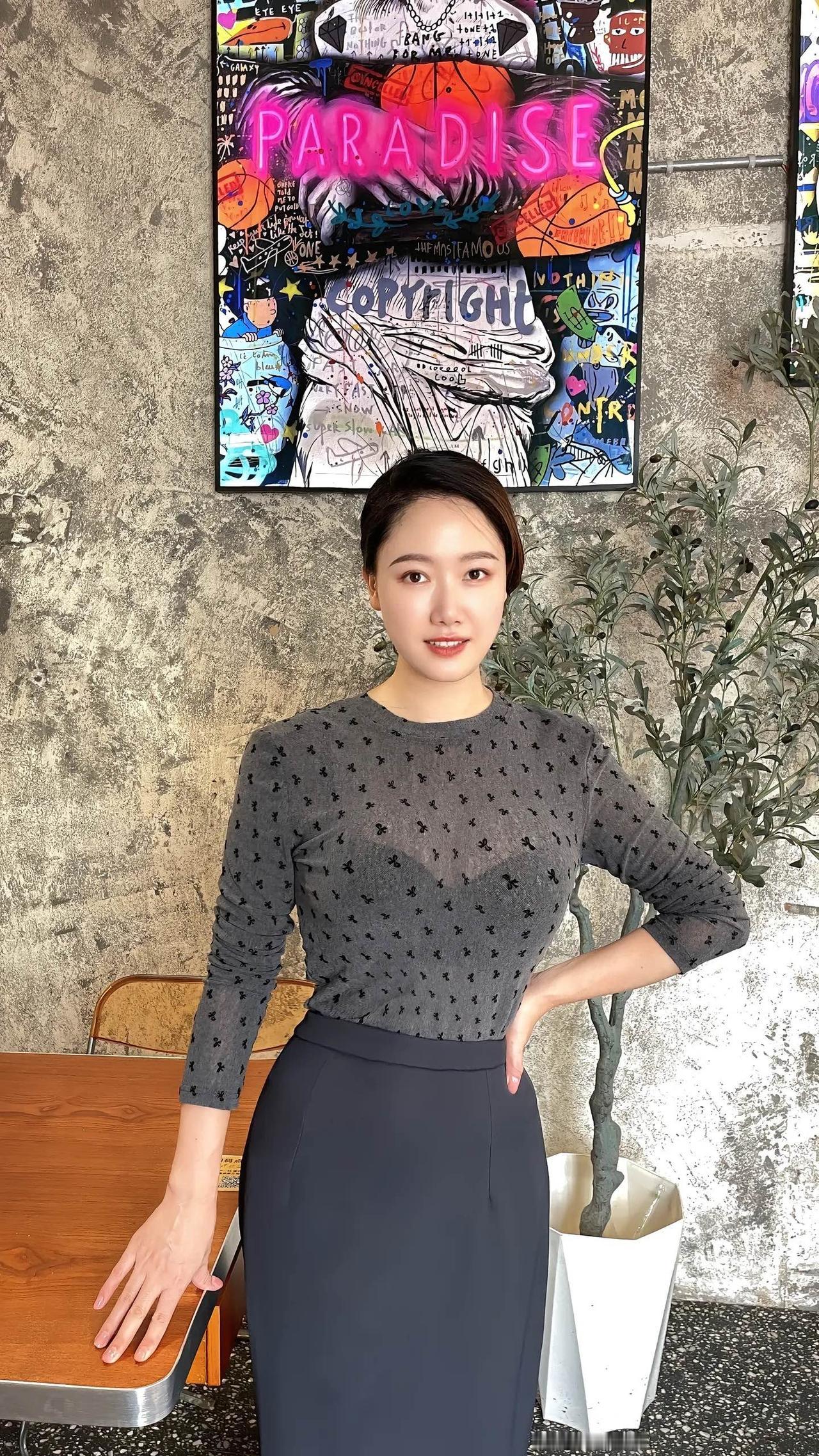 嫂子一脸旺夫相