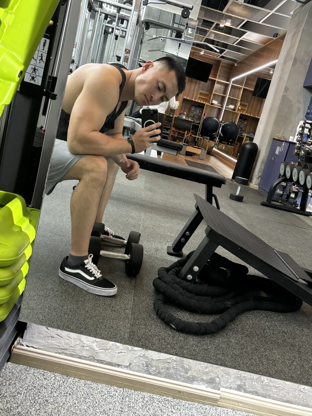 大粗胳膊小细腿