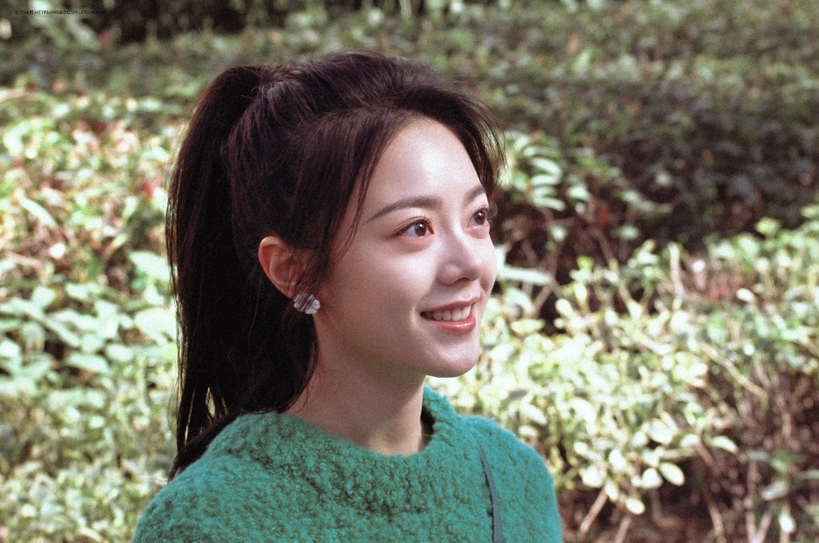 赵今麦怎么越长越好看啊，而且扎马尾辫更好看！ 