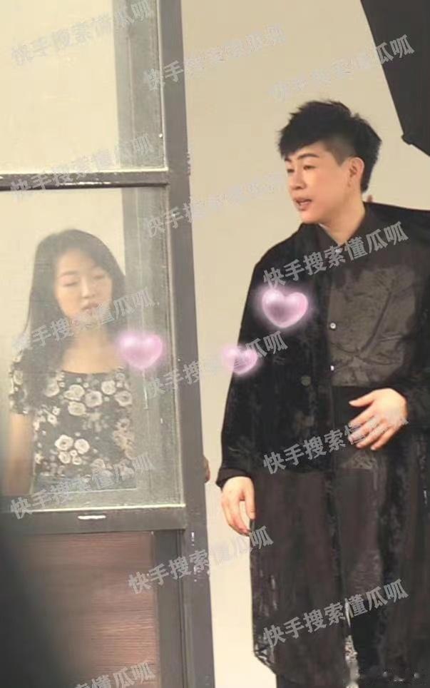 #狗仔曝的鬼才是胡彦斌#有了女朋友也是挺正常的，所以说不要那么过多的去纠结了，再