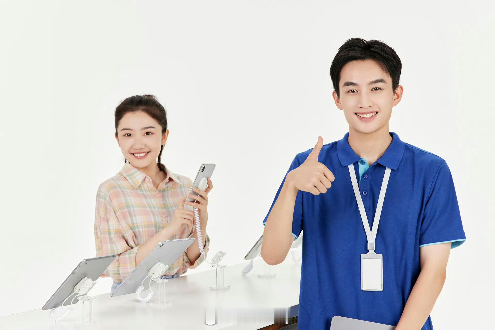 千元机利润薄大家都不愿意做，经销商称市场已找不到千元内手机 其实2K价格的最合适