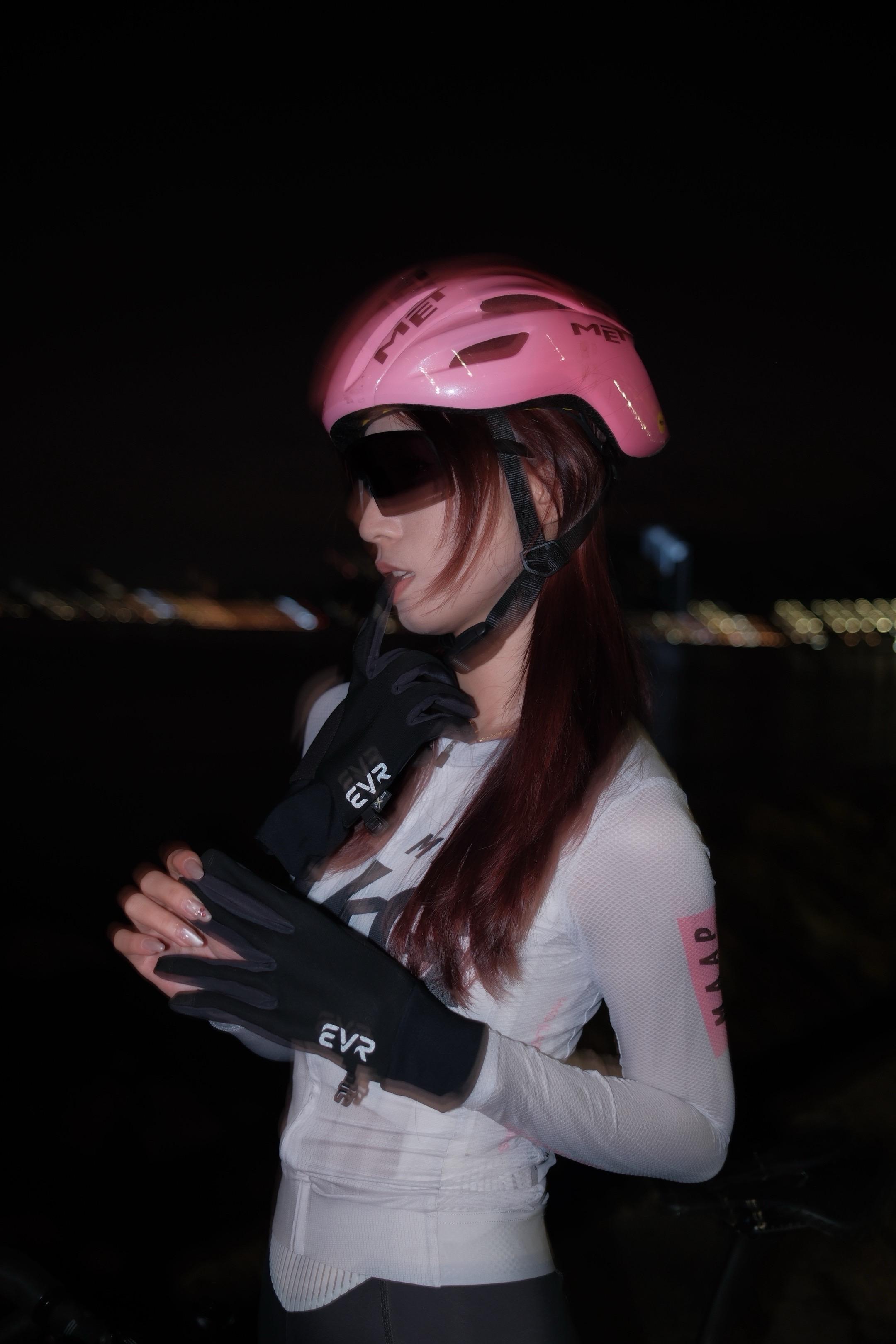 合什么群 合谁的群。和谁合群 谁和你合群？