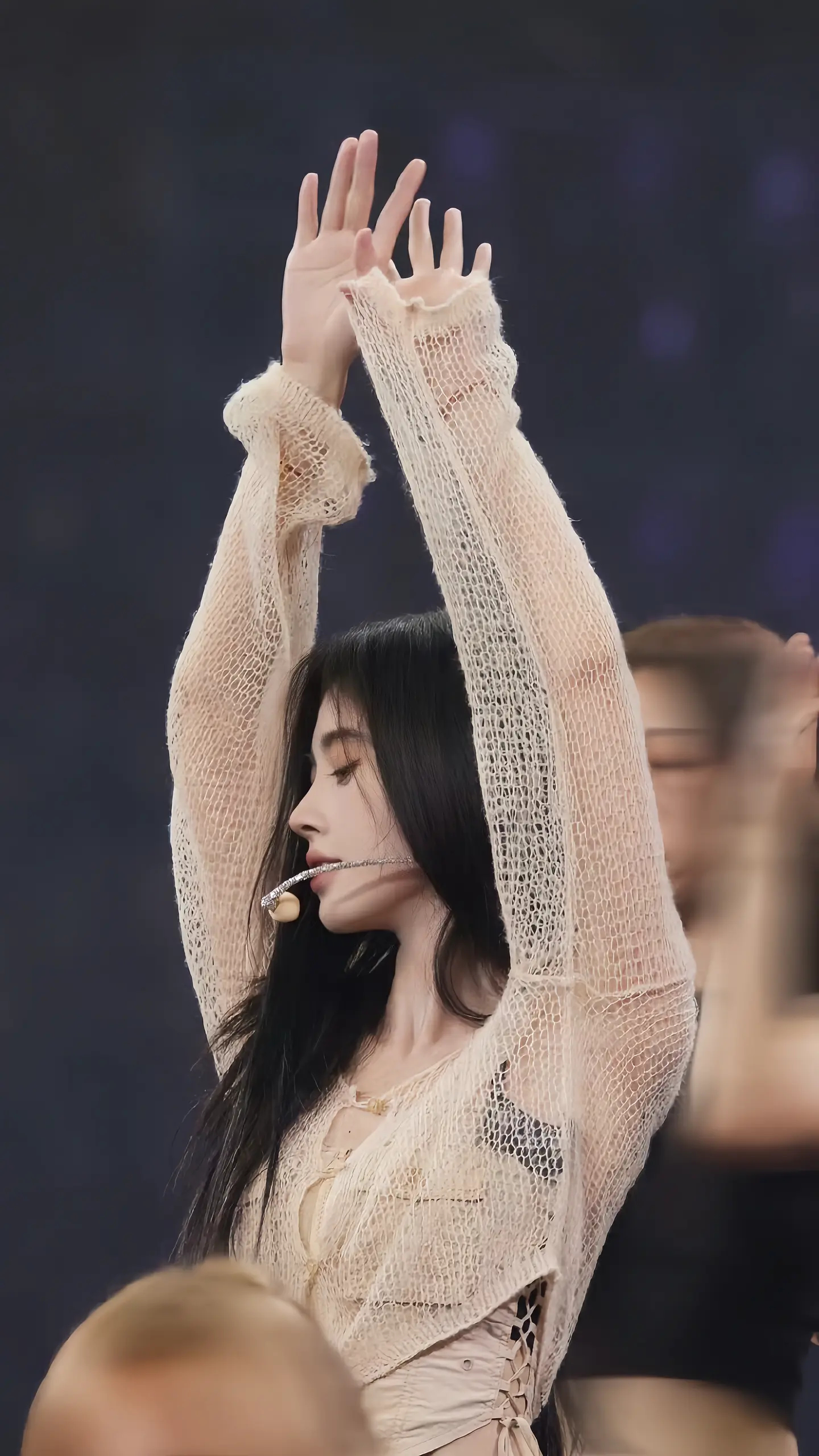 鞠婧祎苏绿夏 jjy鞠婧祎万花世界 𝓛𝓲𝓰𝓱𝓽 𝓯𝓪𝓵𝓵𝓼 