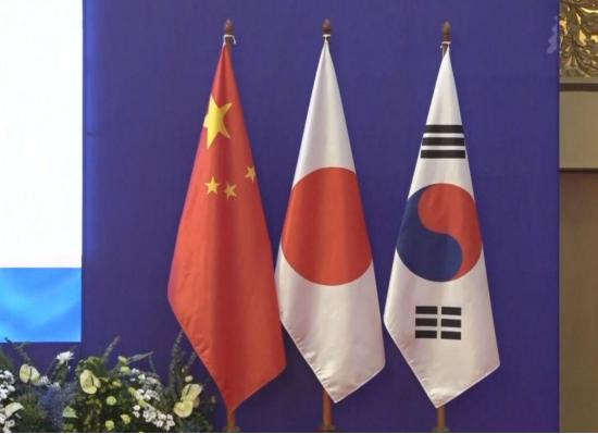 中方点头应下韩国，中日韩会议照开不误，唯独对日本降格处理

2025年12月14