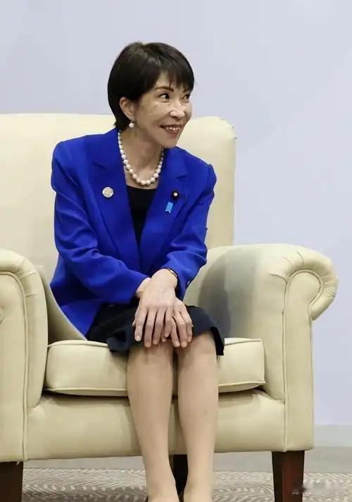 中方不再以首相头衔称呼高市早苗之后，日本舆论泛起焦虑，日媒开始担忧，她或将收不到
