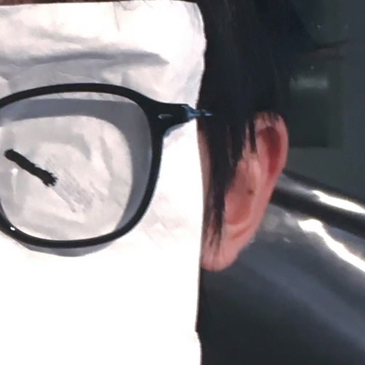 马嘉祺 马嘉祺戴眼镜耳朵会变红……（记笔记） 