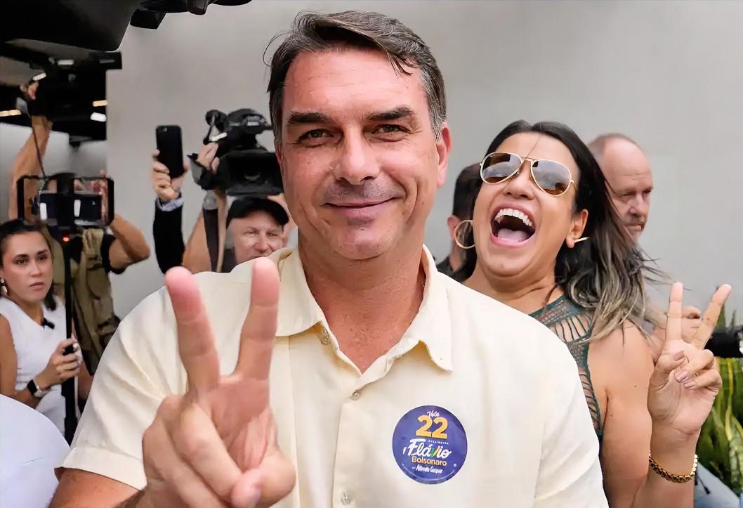 败选后直接逃亡美国！此前曾拒绝承认获得美国支持，被曝光早已经通过秘密渠道安排好了