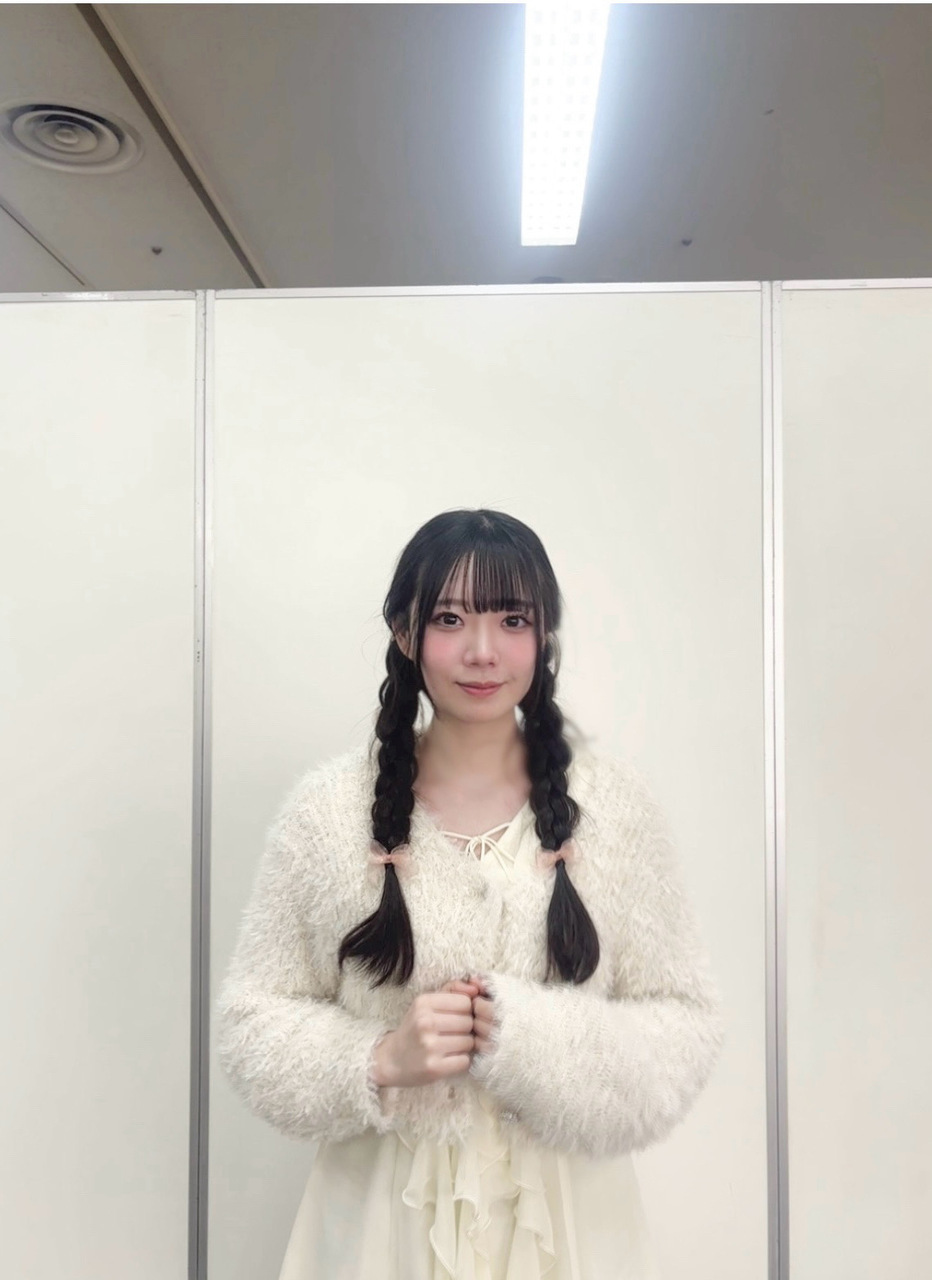 坂井新奈「なんと今日は五期生のティザー映像公開からちょうど1年が経ちました！1年