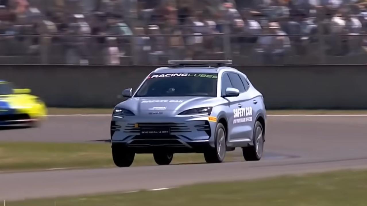 比亚迪名场面！比亚迪海豹EV、宋PLUS DM-i（BYD seal u）成法国