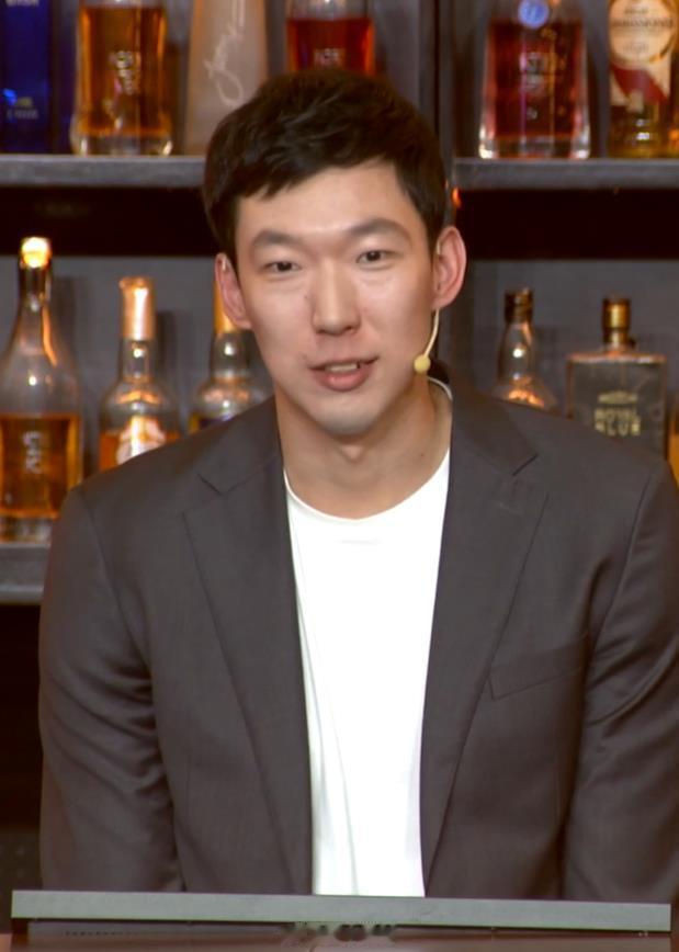 cba季后赛CBA 陈盈骏已经携家人回家，琦琦解说两天了，杰曼那边都度假了，外援