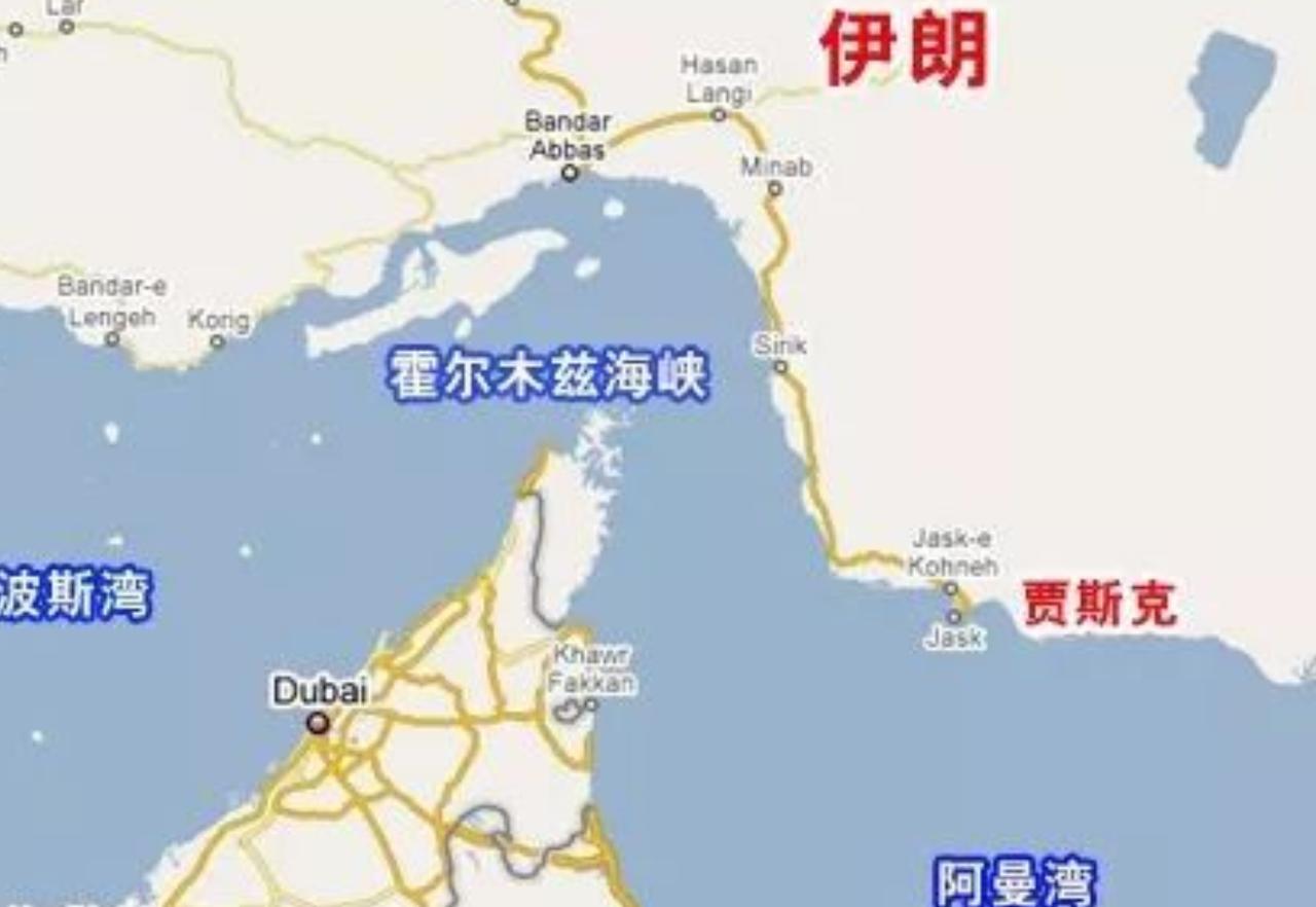 全球能源咽喉霍尔木兹海峡突发一幕，2 艘挂印度国旗、满载民用液化气的巨轮，直接强