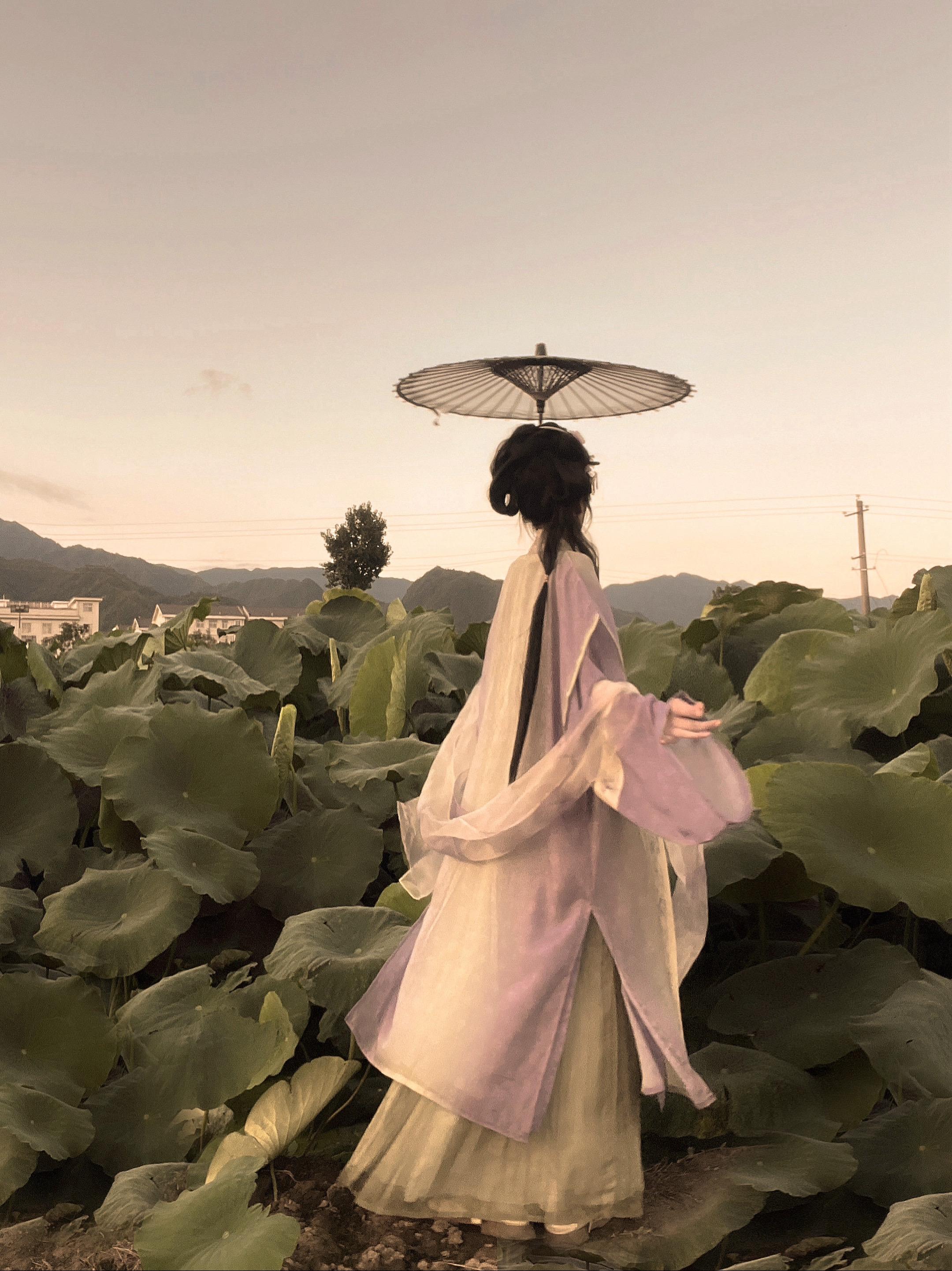 “缘分本就稀薄寡淡…”