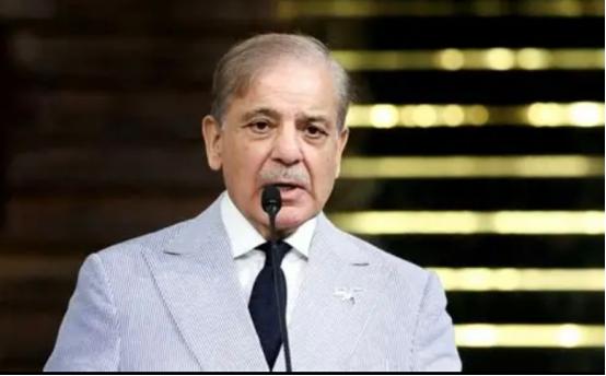 巴基斯坦总理夏巴兹·谢里夫刚刚（北京时间4月8日7:50）发文写道：“我怀着无比