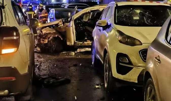 乌克兰光天化日发动轰炸，普京亲信当场丧生！
 
俄罗斯侦查委员会22日发布消息证