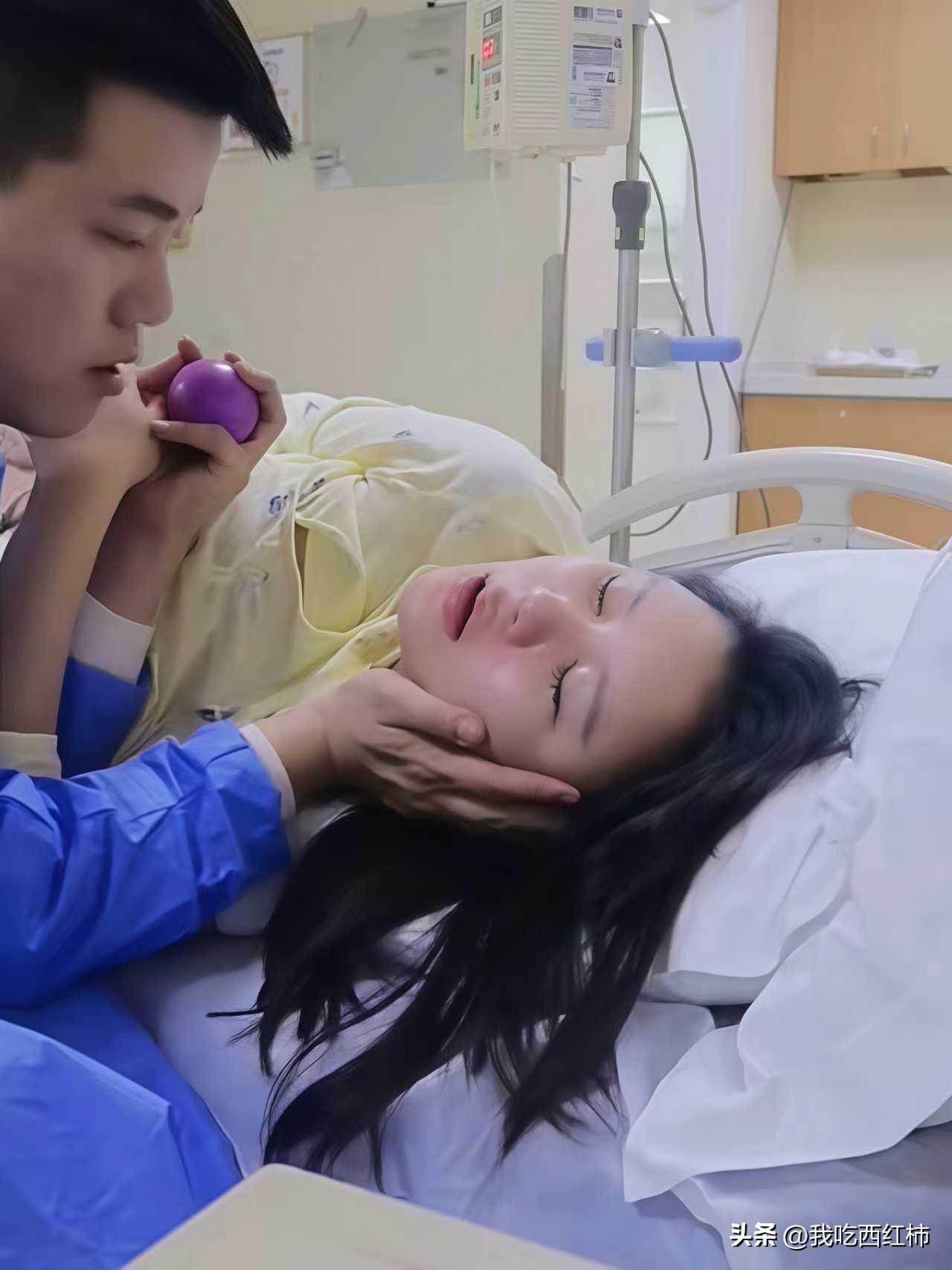 顺产7斤半，摸到伤口一下子哭了
这几天心情本来挺好，结果前两天无意间摸了一下侧切