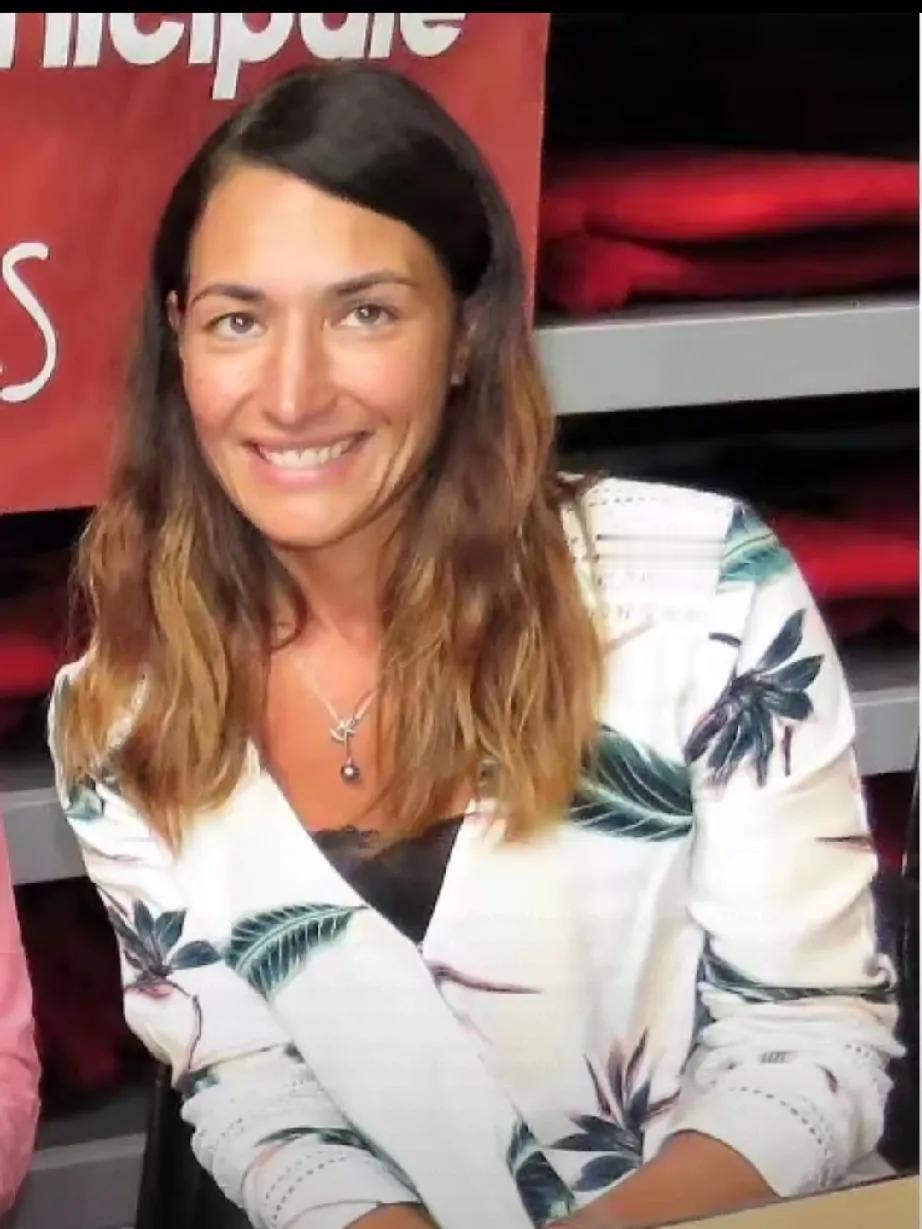 法国小镇的悲剧：母与子的生死别离

在这个看似平静的世界上，总有一些令人心碎的悲