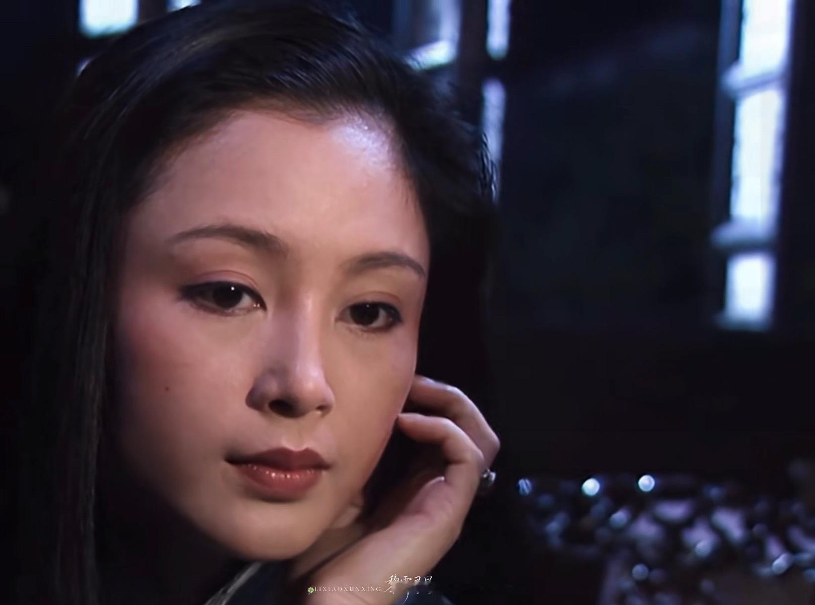 很真实的二创作品了，跟记忆里面的陈红一样，好美