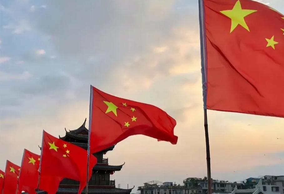 中国已经做好最坏打算了！ 不是派兵，不是站队，而是把粮仓、管线、中亚通道和人民币