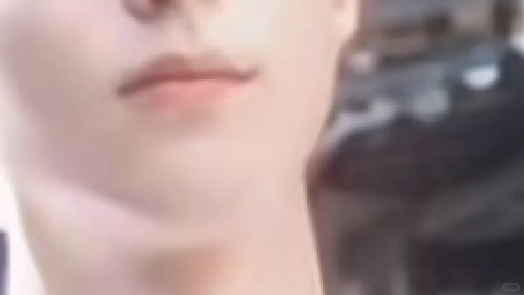 Kiss kiss~