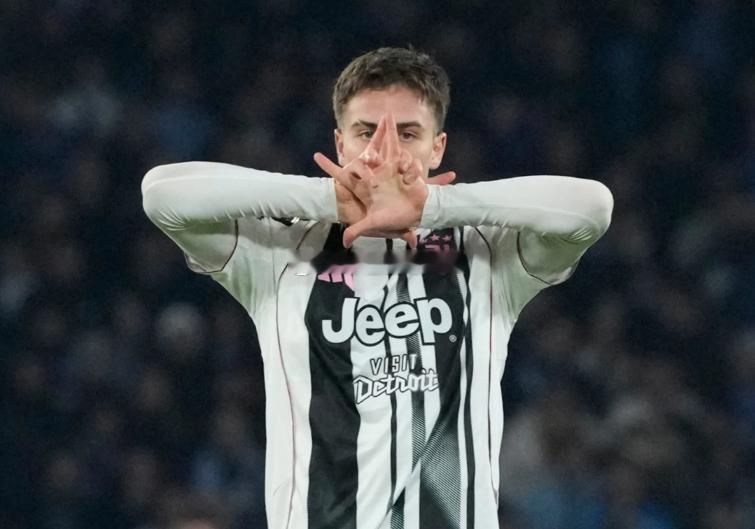 此前伊尔迪兹正式与尤文续约至2030年。近日，土耳其国家队主帅蒙特拉在接受《信使