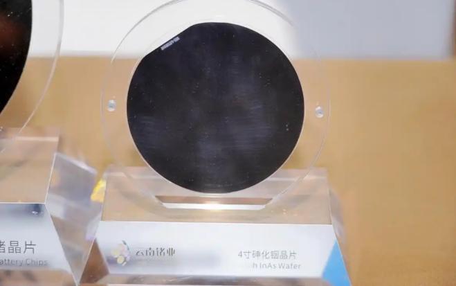 日本美国垄断9成磷化铟产能，中国为啥不怕卡脖子？

磷化铟不是普通材料，它是高速