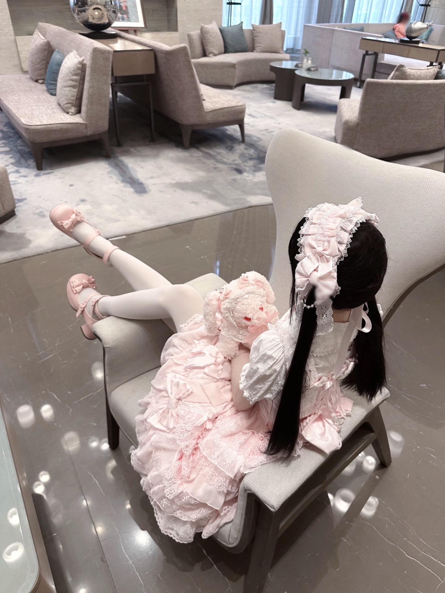 你嫌我幼稚 却陪她换小猫头像