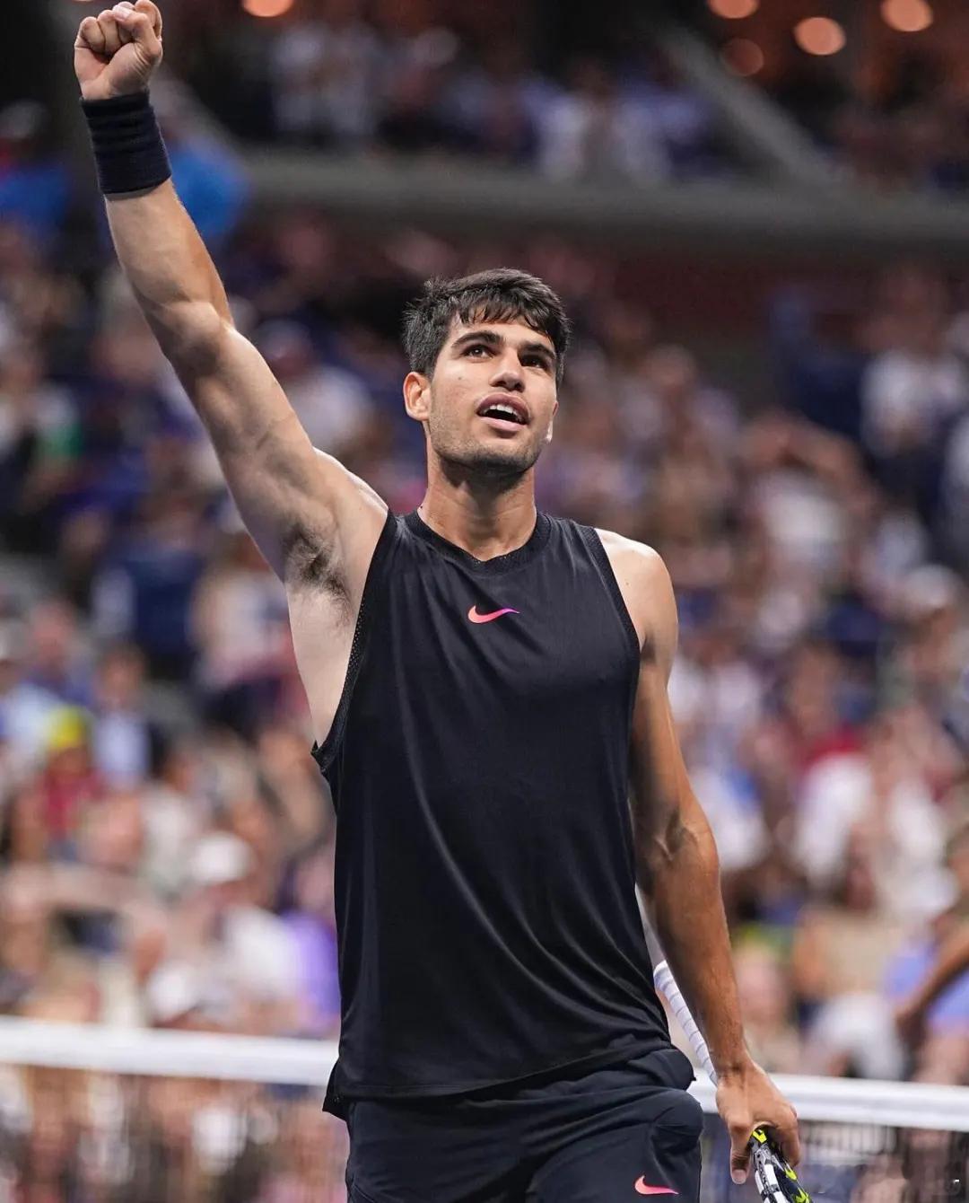 [ 阿尔卡拉斯 古希腊掌管无袖的神 ]阿卡的部分无袖装，太适配了。澳网2026这