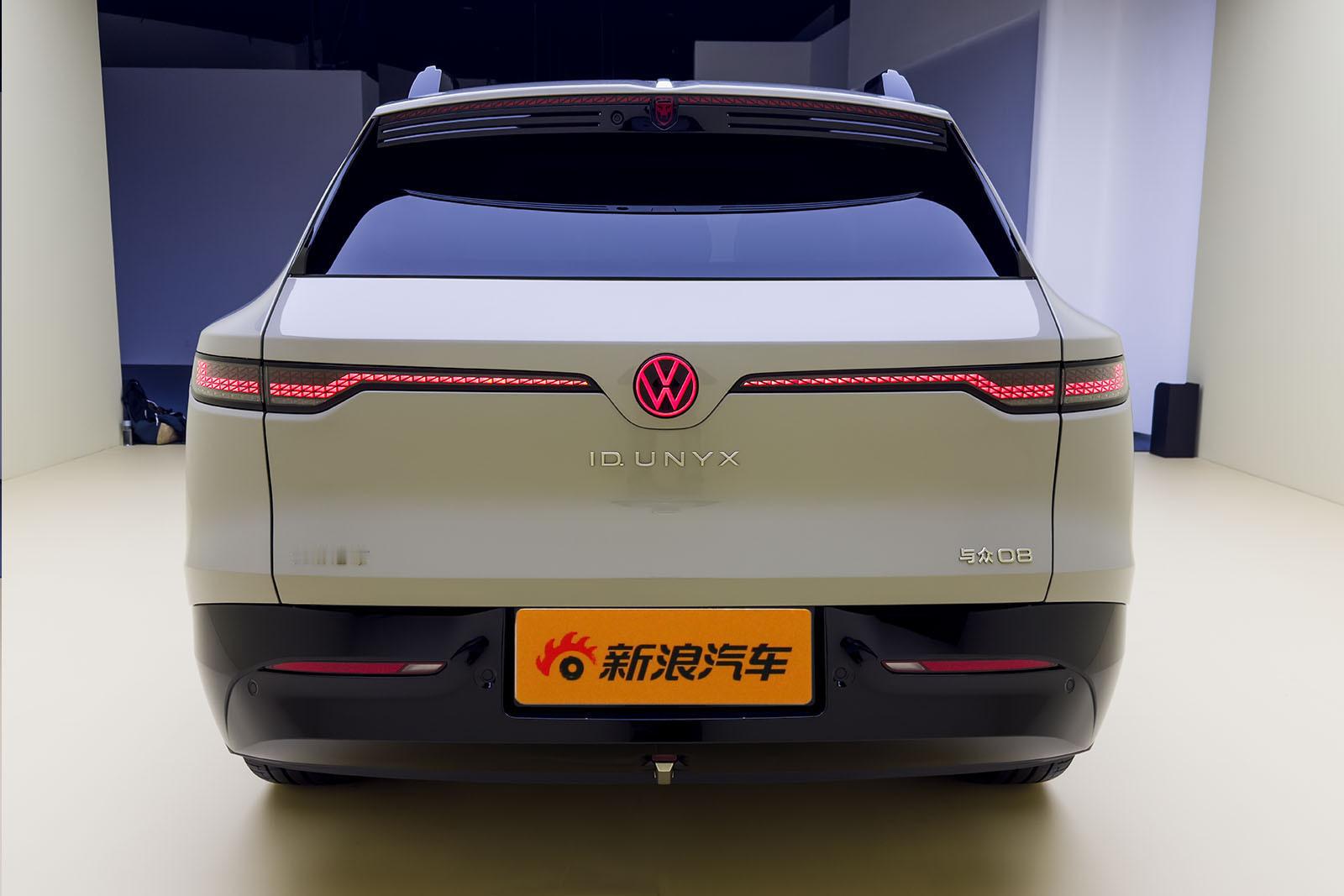 新车划重点自从2025年上海车展大众ID EVO亮相以来，它的量产车型一直备受期