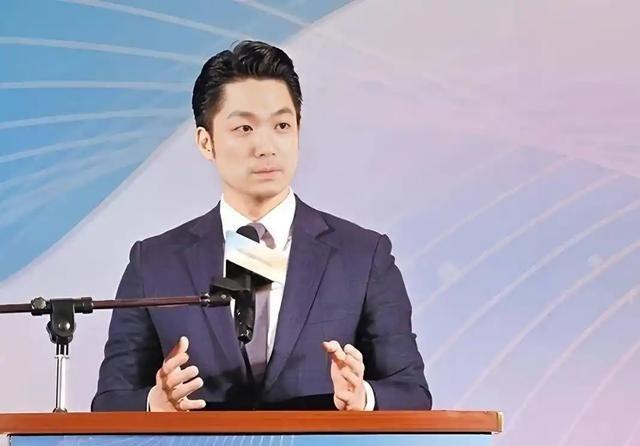 舆论顿时炸开了锅！9月14日，前台军将领郭礼伯的儿子郭贻熹在接受媒体采访时透露，