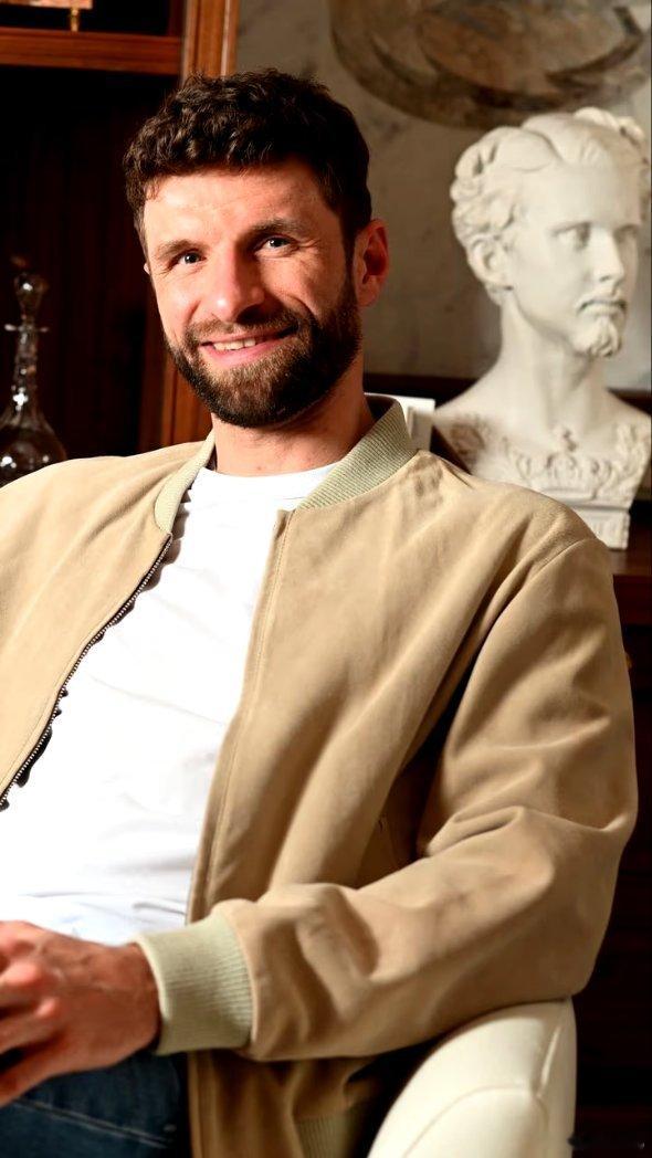 🚨🚨🚨【托馬斯·穆勒接受［SZ］專訪🇩🇪】➡️離開拜仁🎙️托馬斯·穆