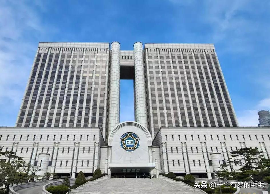 3月1日消息，韩国前总统尹锡悦妨碍逮捕案、前国务总理韩德洙内乱案二审本周开庭，均