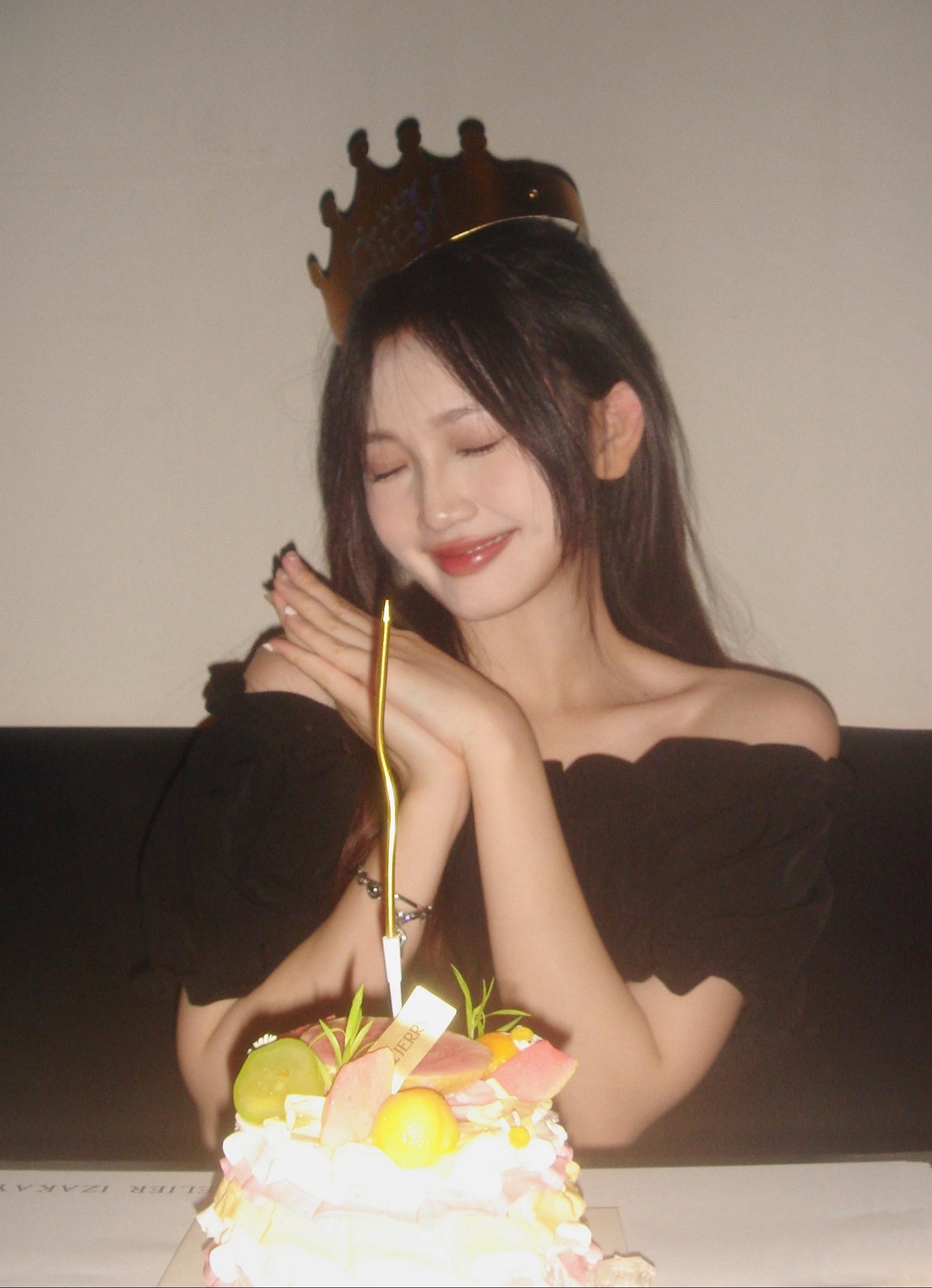新买的ccd当然也要发一张咯🍰。