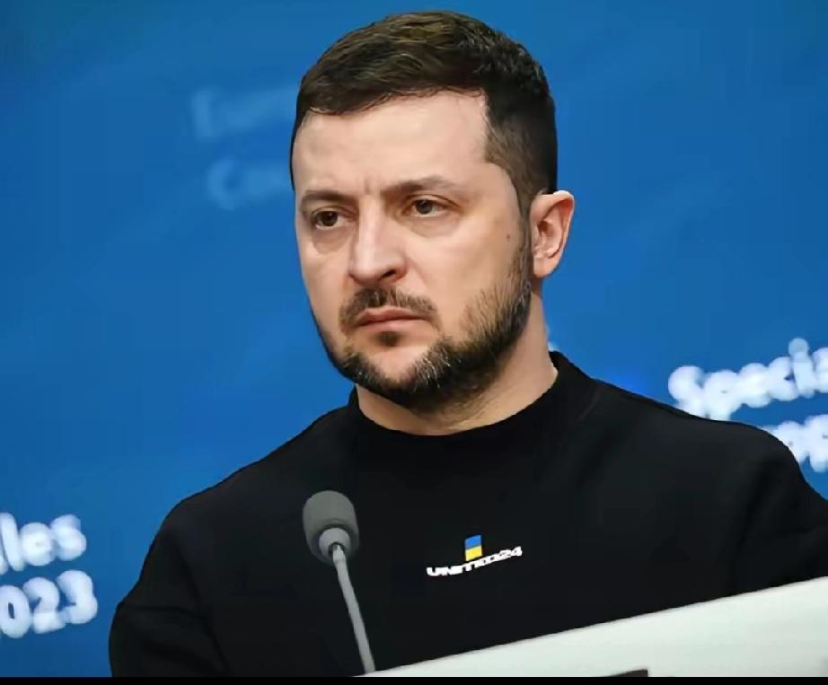 泽连斯基向全世界表明了自己的态度：乌克兰可以向俄罗斯投降，甚至乌克兰也可以不加入