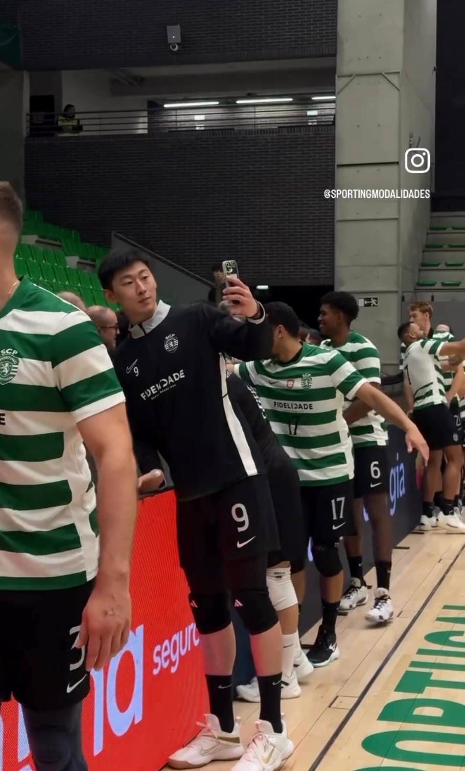 李咏臻  与球迷互动李咏臻留洋第一年