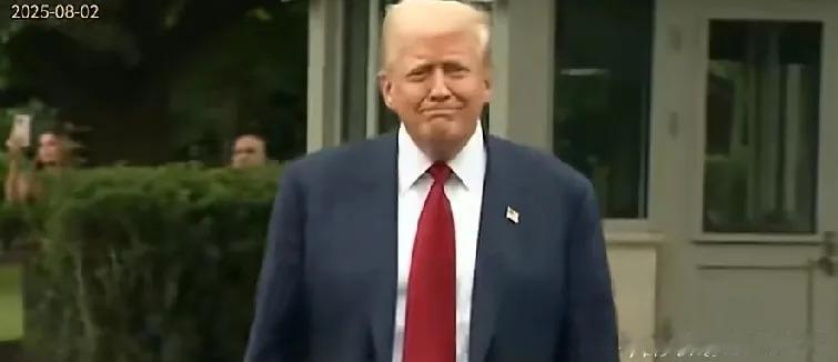 特朗普他盯上了瑞士，大喊美国对瑞士有400亿贸易逆差，得好好谈谈。2024年，美