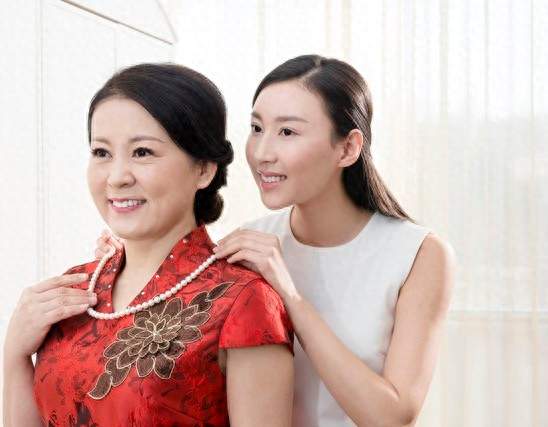 # 婆媳之间最舒服的相处方式，不是讨好，而是做到这六点