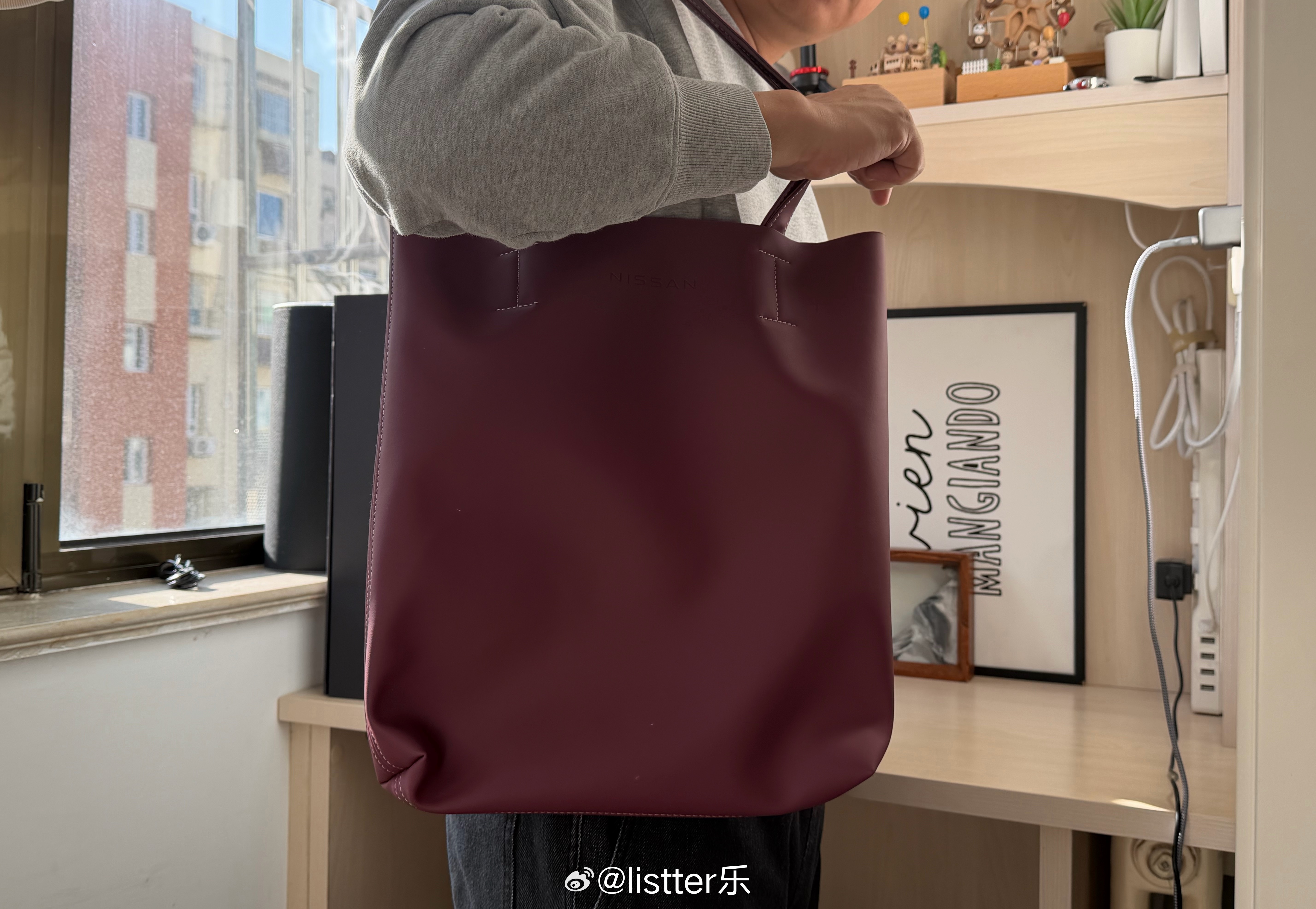 一家“被造车耽误的家居品牌”东风日产最近又叒出新品了！这款【高定限量款鸿运托特包