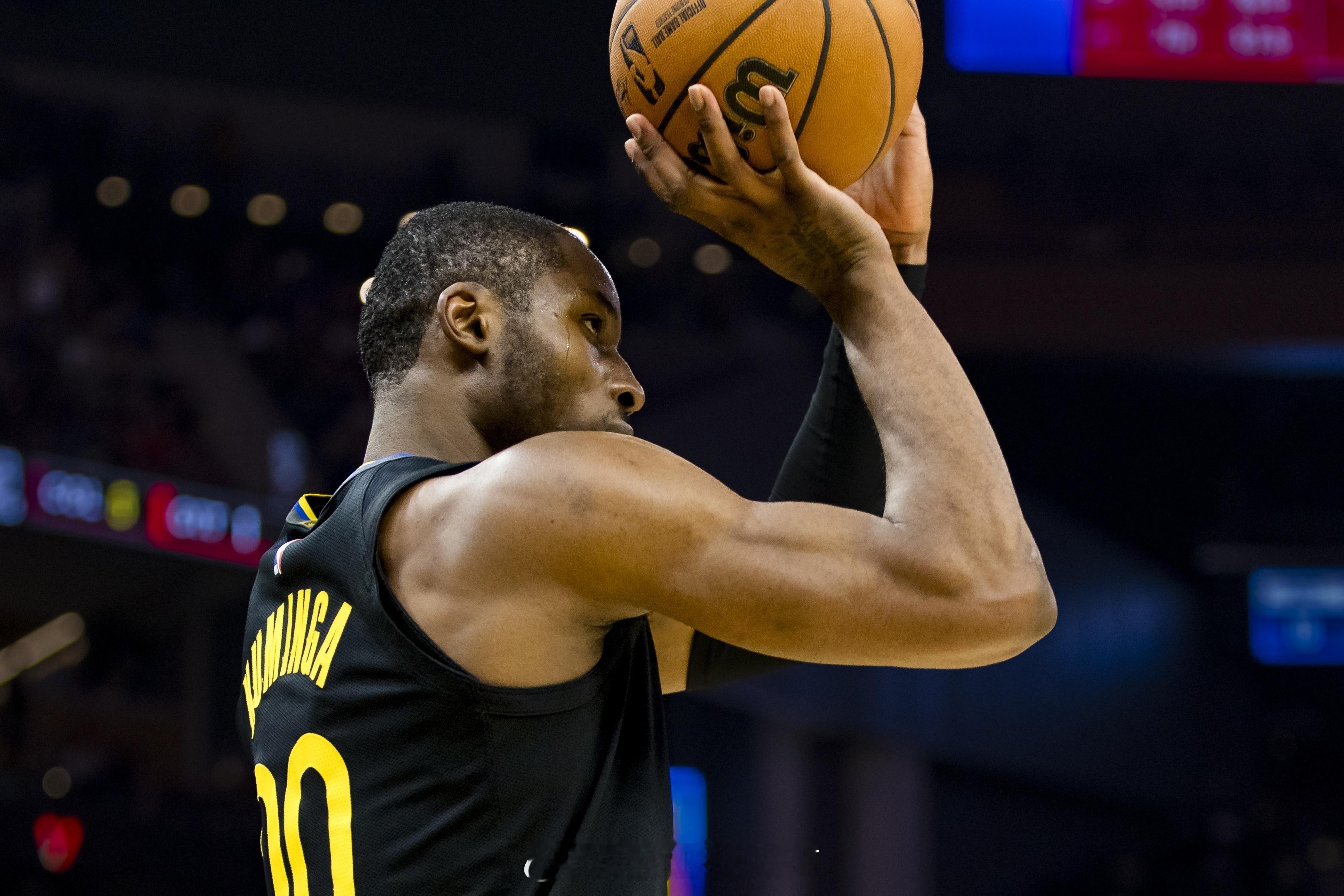 Brett Siegel：爵士、篮网、黄蜂等队都没有追求库明加的迹象NBA自由市