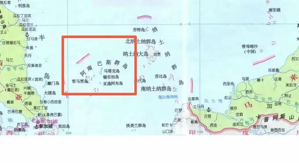 在南海区域，印度尼西亚相较于马来西亚，在岛礁布局上展现出更为显著的掌控力。除了坐