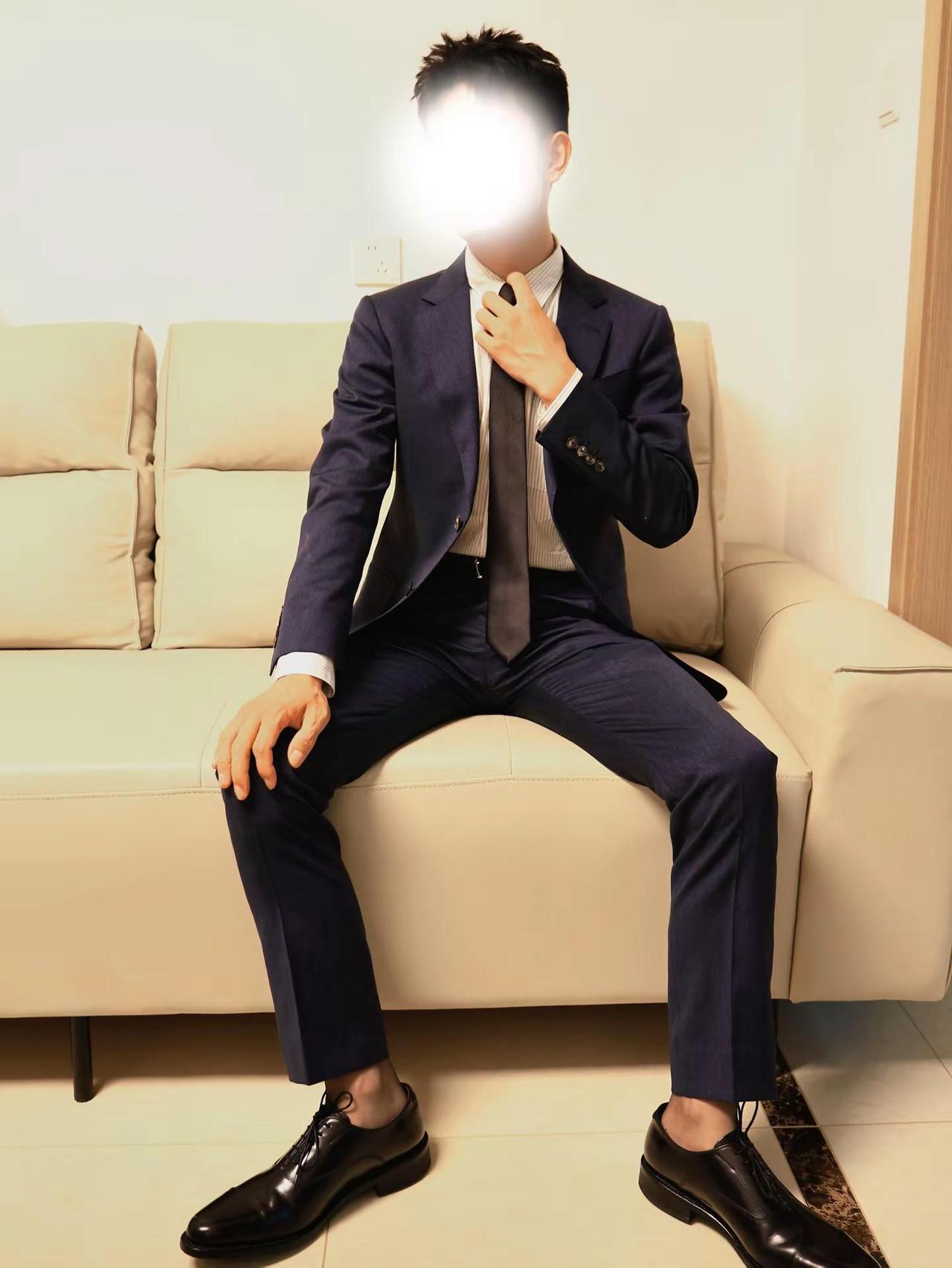 反差的正装男友？